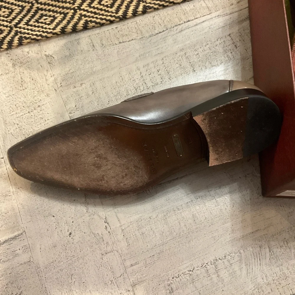Mezlan Burgundy Shoe‎ Box with Gold Accents